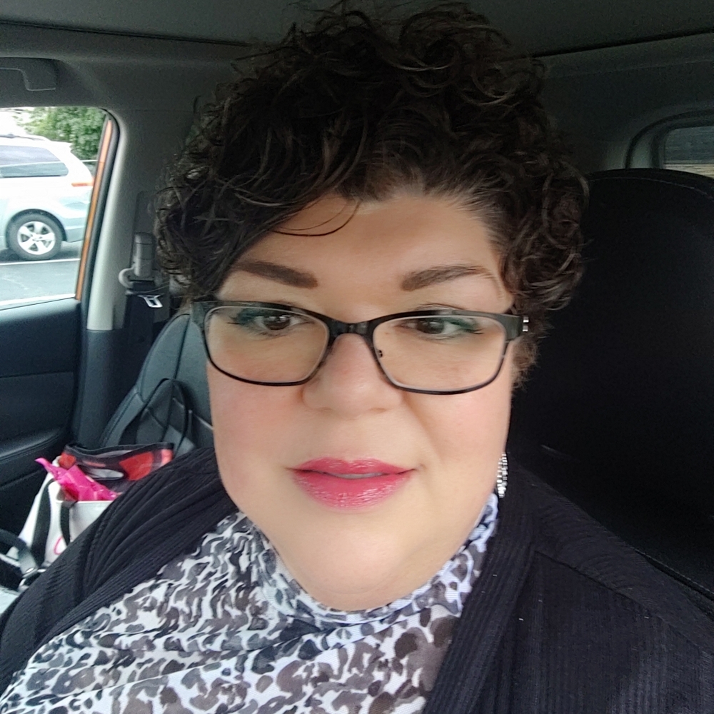 Meet your Posher, Gail